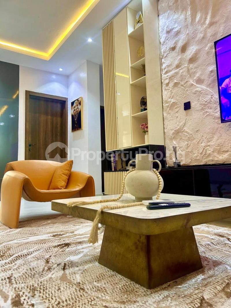 2 bedroom House for shortlet Chevron Lekki Lagos