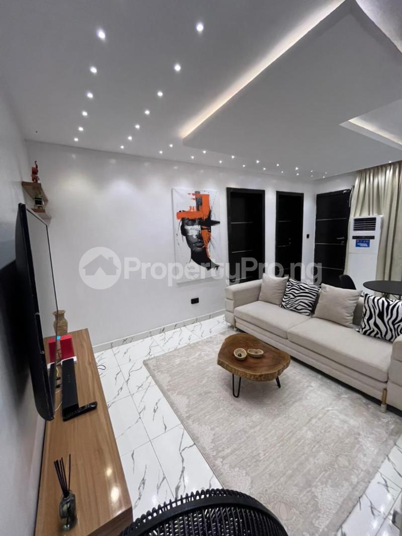 2 bedroom House for rent In An Estate Ologolo Lekki Lagos