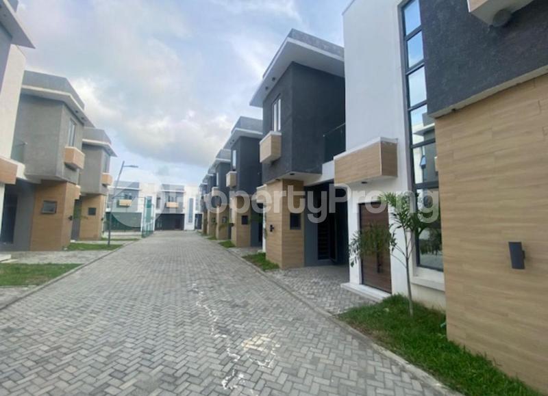 3 bedroom House for rent Estate Ado Road Ajah Lagos