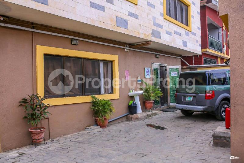 10 bedroom Commercial Property for sale Surulere Lagos