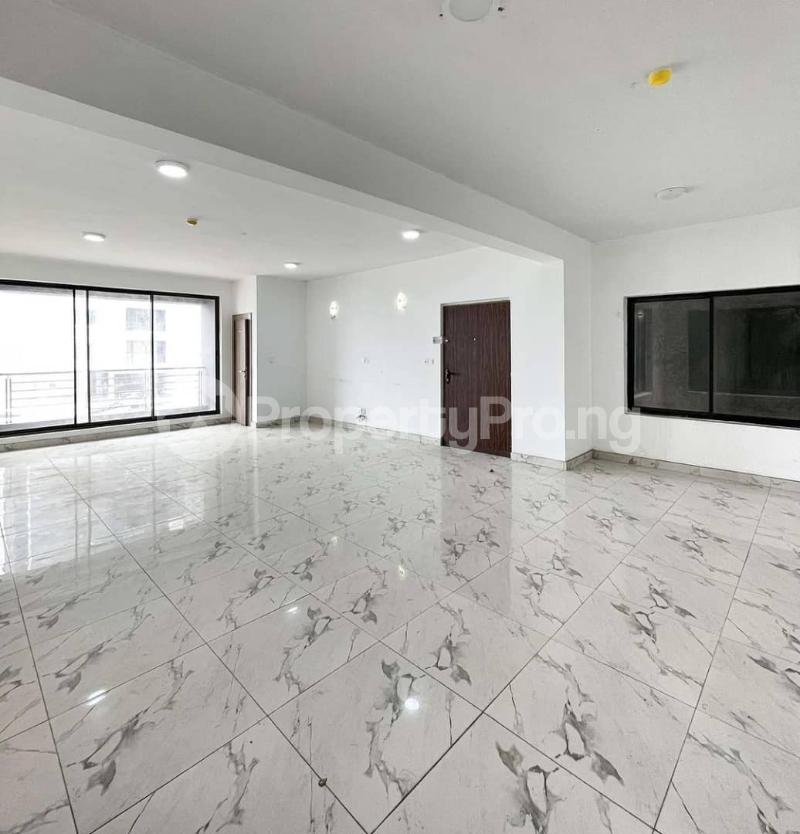 3 bedroom Flat / Apartment for rent ONIRU Victoria Island Lagos