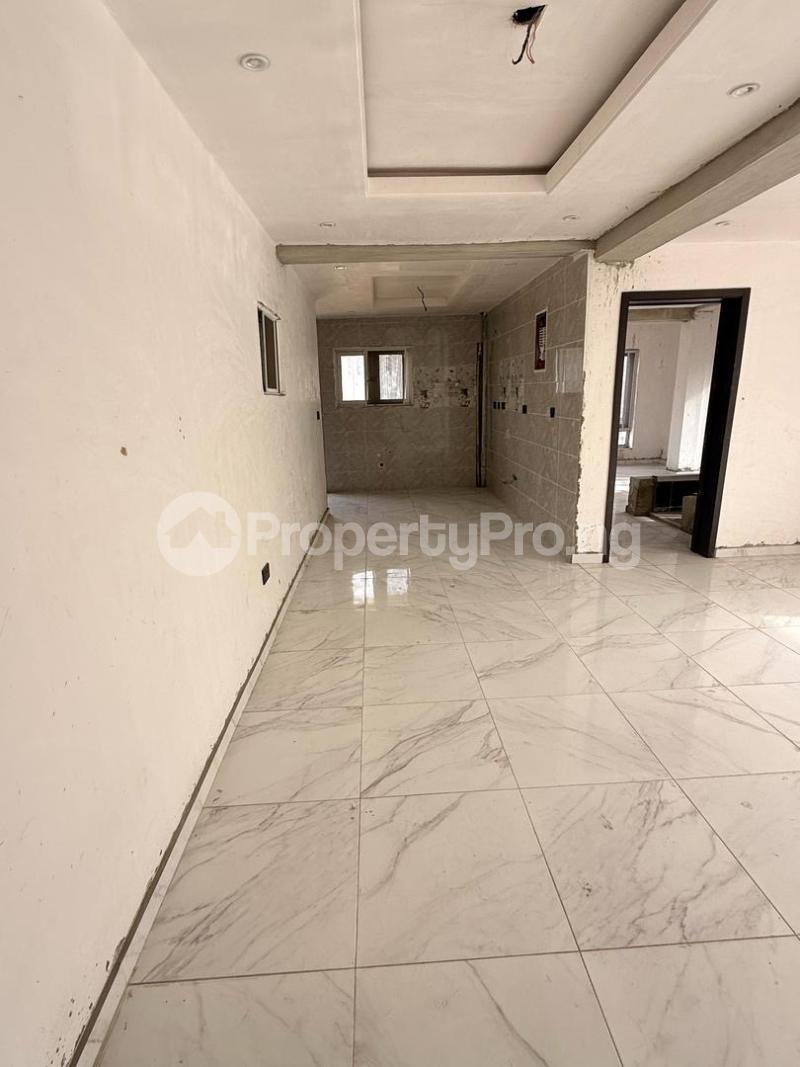 Flat / Apartment for rent Lekki Phase 1 Lekki Lagos