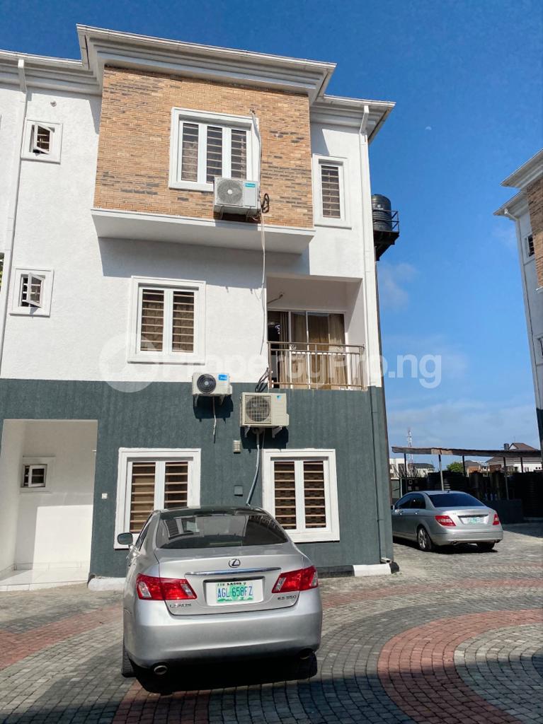 2 bedroom Flat / Apartment for rent  Ikate Lekki Lagos