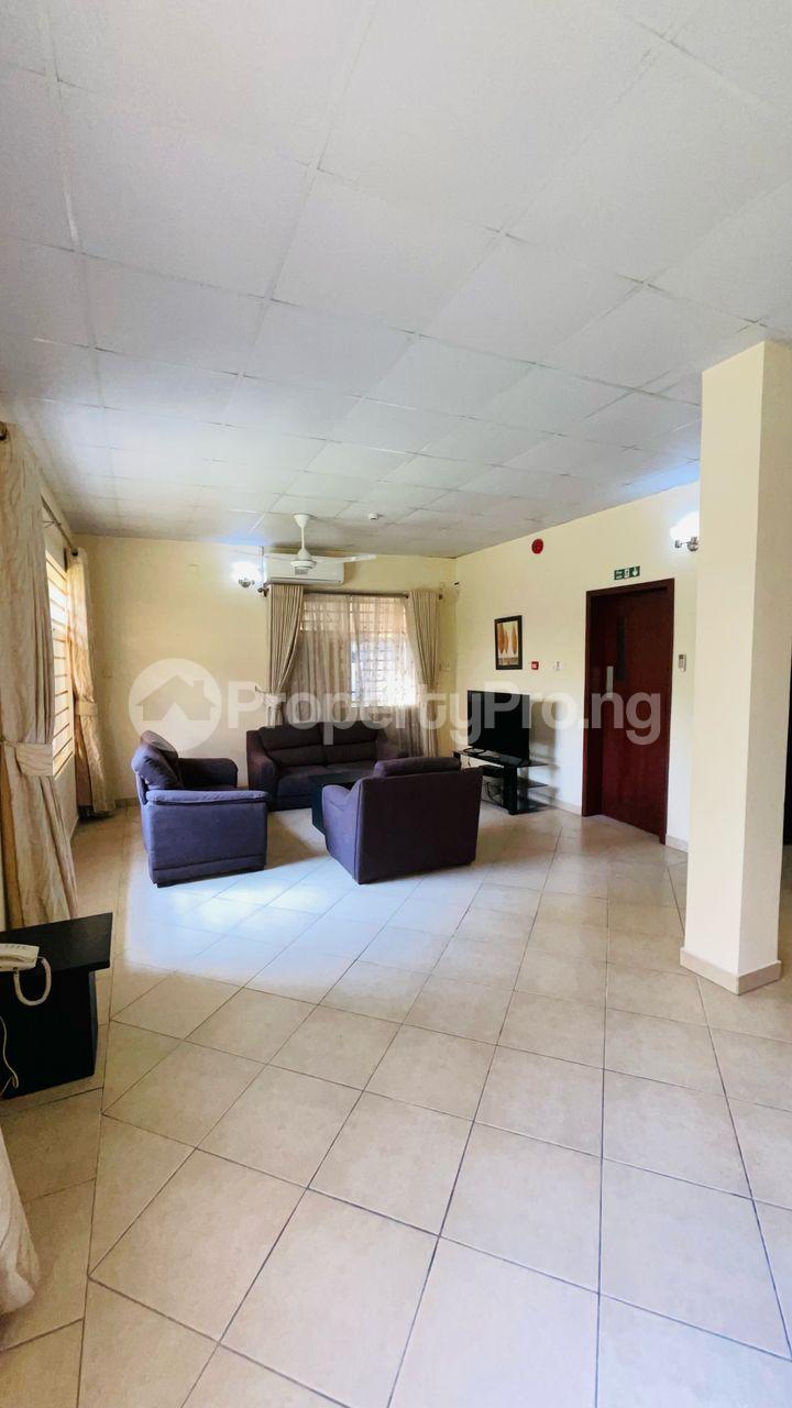 2 bedroom Flat / Apartment for rent ONIRU Victoria Island Lagos