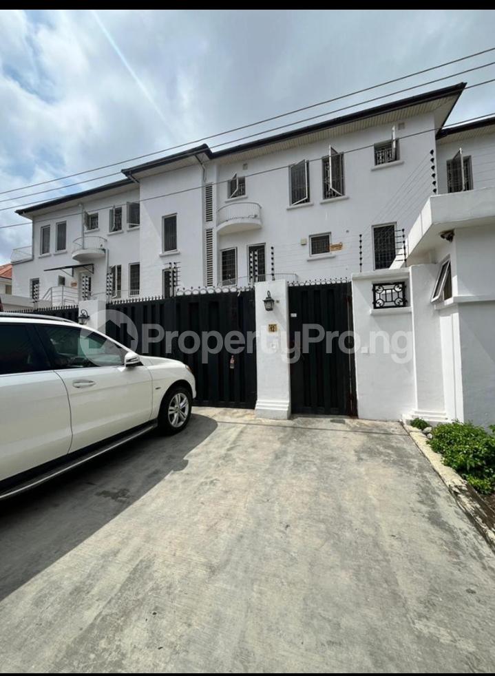 2 bedroom Flat / Apartment for rent Lekki Phase 1 Lekki Lagos