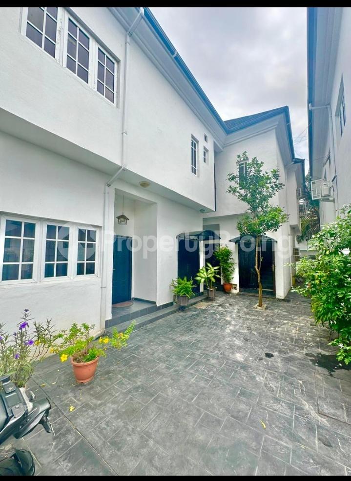 2 bedroom Flat / Apartment for rent Lekki Phase 1 Lekki Lagos