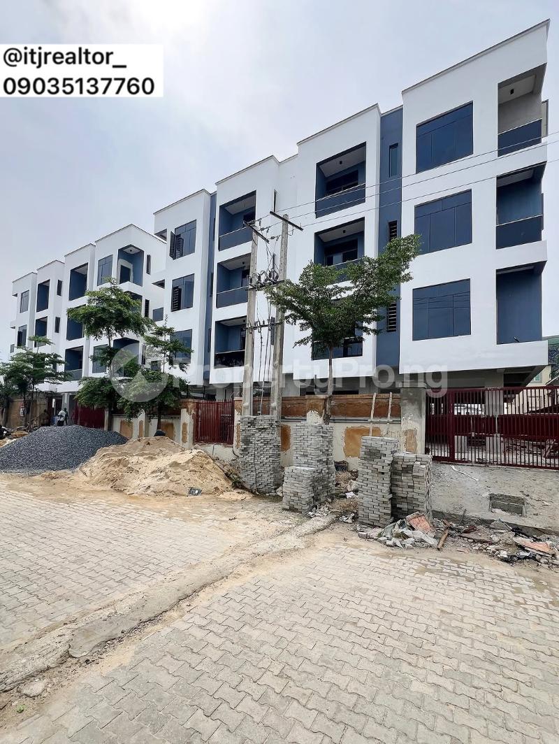 2 bedroom House for sale Ologolo Lekki Lagos