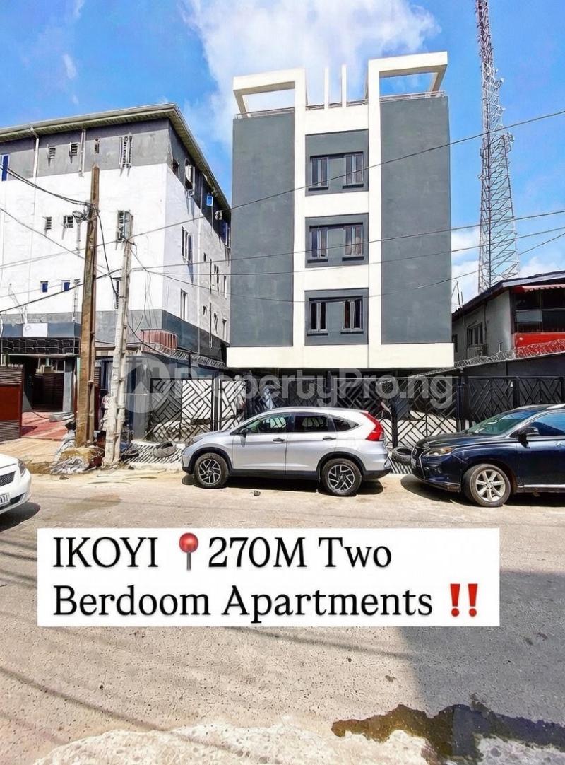 2 bedroom House for sale Ikoyi Lagos
