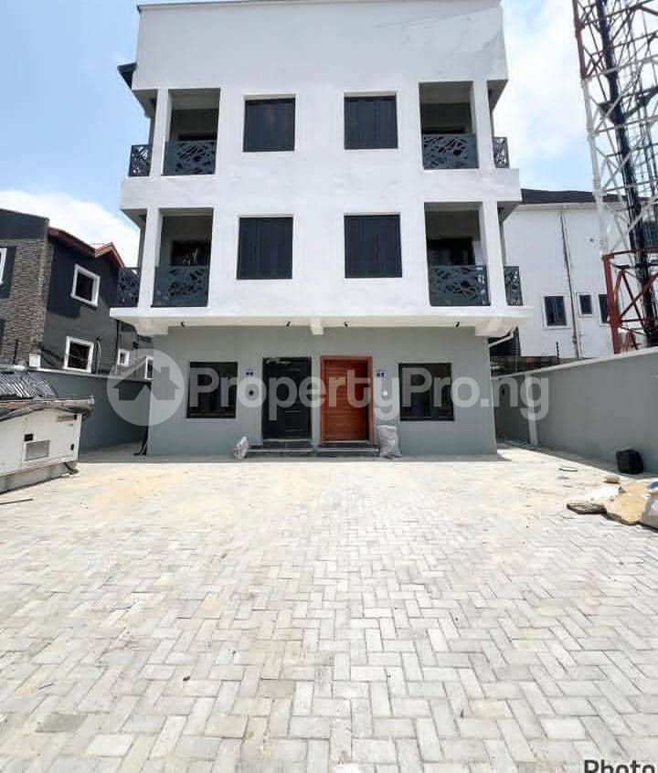2 bedroom Flat / Apartment for rent  Osapa london Lekki Lagos