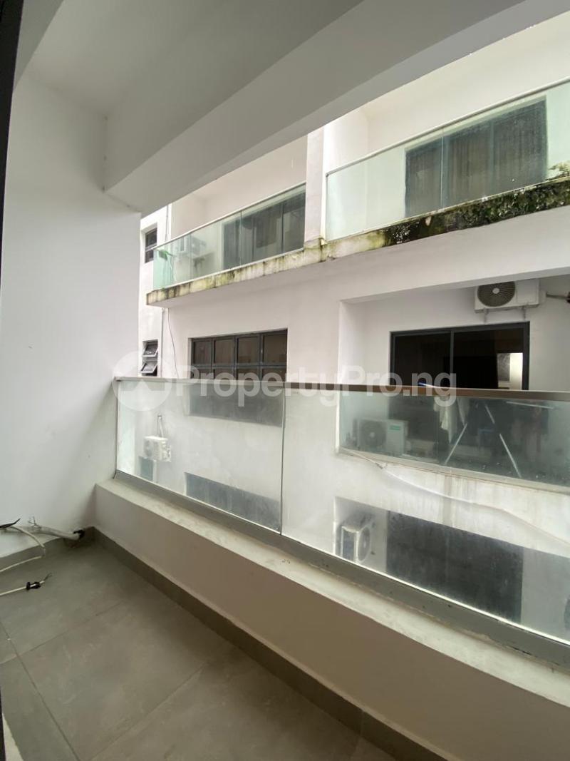 2 bedroom Flat / Apartment for rent Lekki Right Hand Side, Lekki Lagos State. Lekki Phase 1 Lekki Lagos