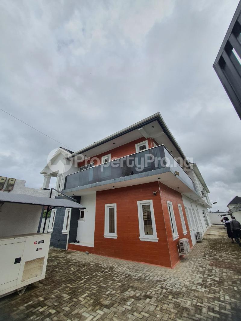 2 bedroom Flat / Apartment for rent Meadow Hall Estate, Ogombo Lekki Scheme 2, Lagos State. Lekki Scheme 2 Ajah Lagos