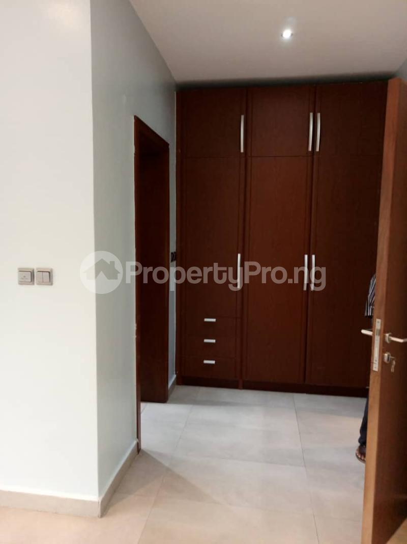 2 bedroom Flat / Apartment for rent Banana Island Ikoyi Lagos State. Banana Island Ikoyi Lagos