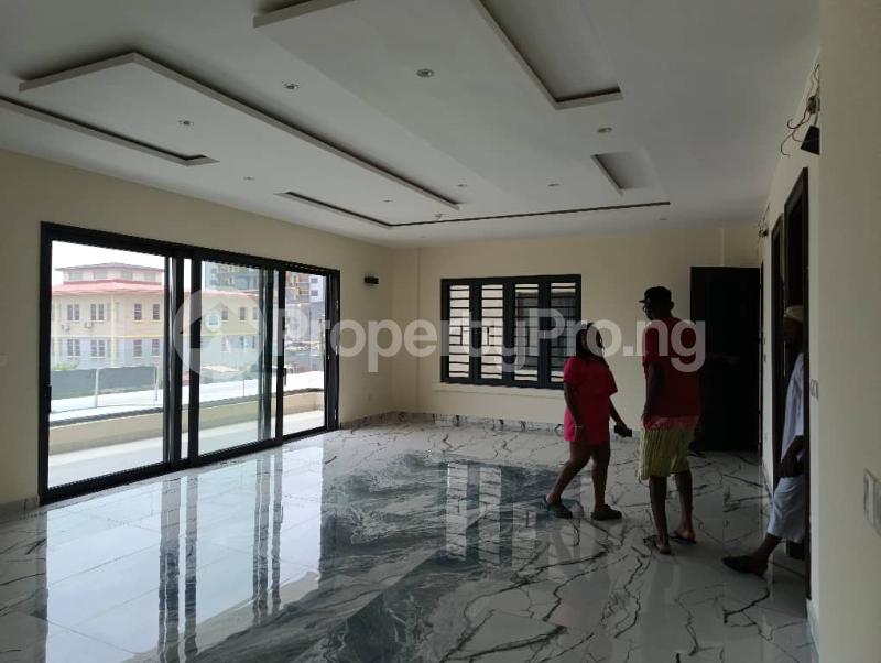 2 bedroom Flat / Apartment for rent Osbourne 2 Estate, Ikoyi Lagos State. Osborne Foreshore Estate Ikoyi Lagos