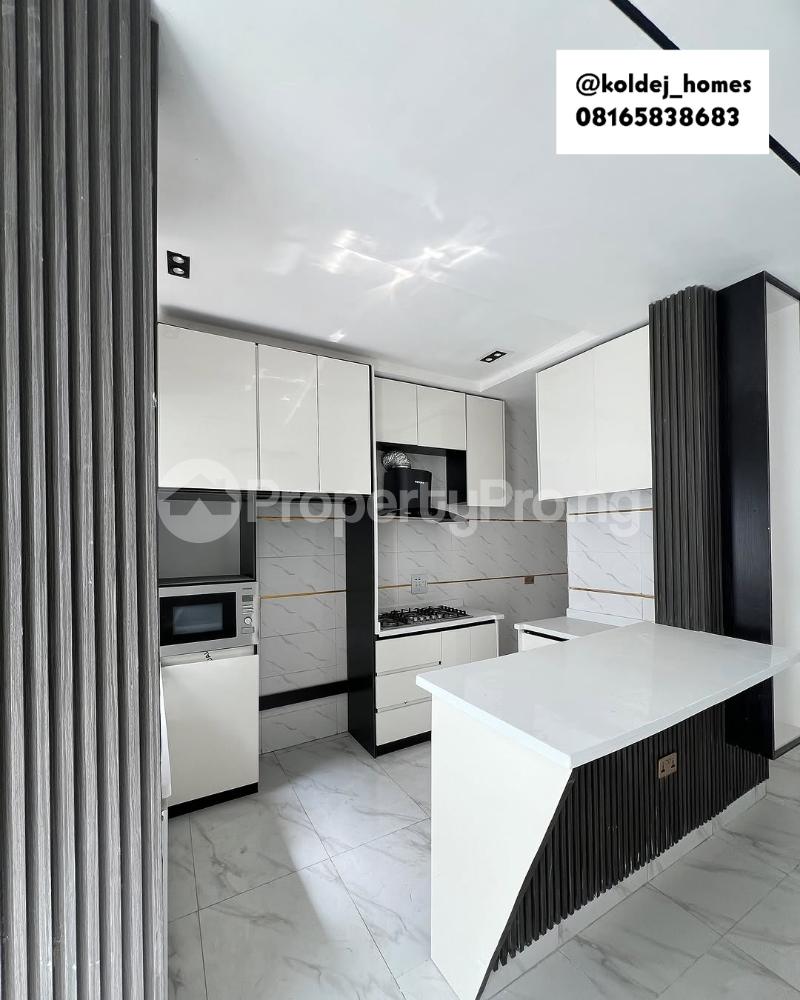 2 bedroom House for sale Ikate Lekki Lagos