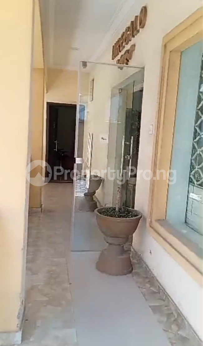 2 bedroom House for rent Lekki Phase 1 Lekki Lagos