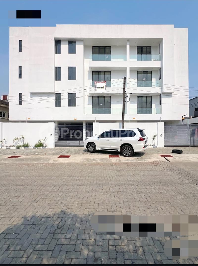 2 bedroom House for sale ONIRU Victoria Island Lagos