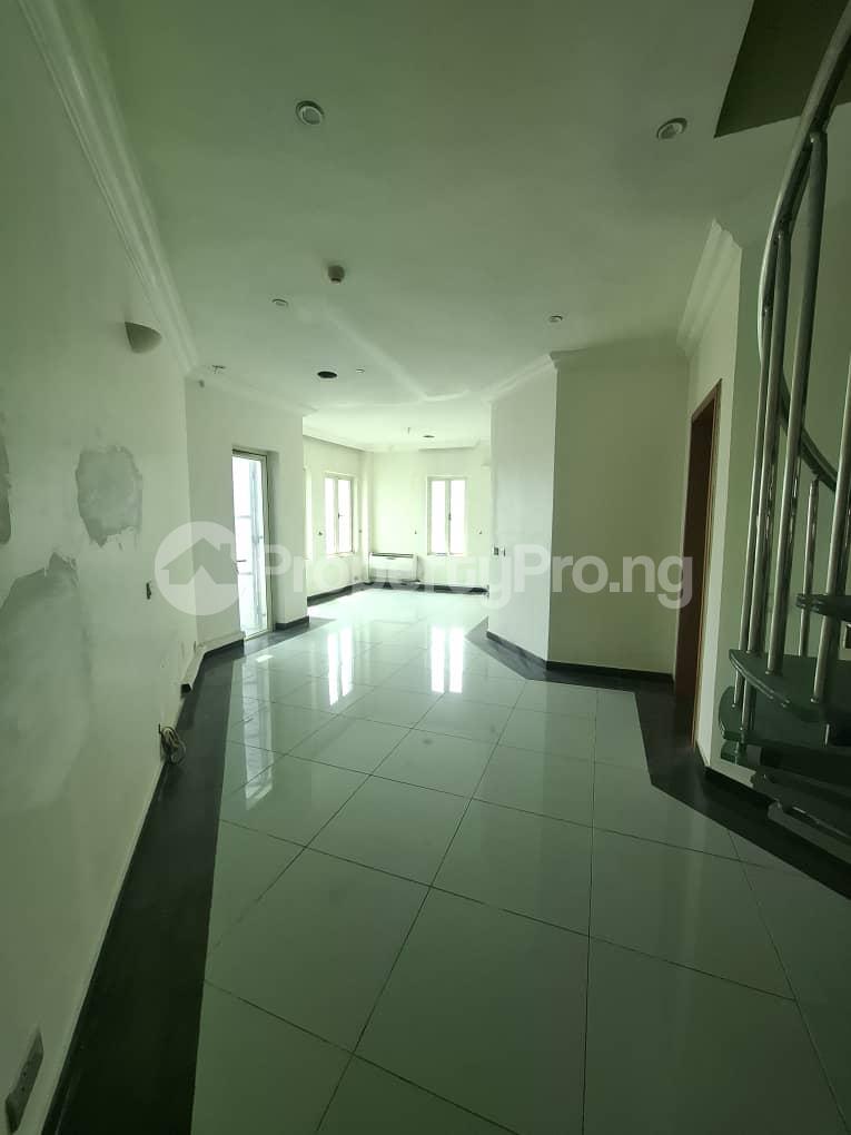 2 bedroom Flat / Apartment for rent ONIRU Victoria Island Lagos
