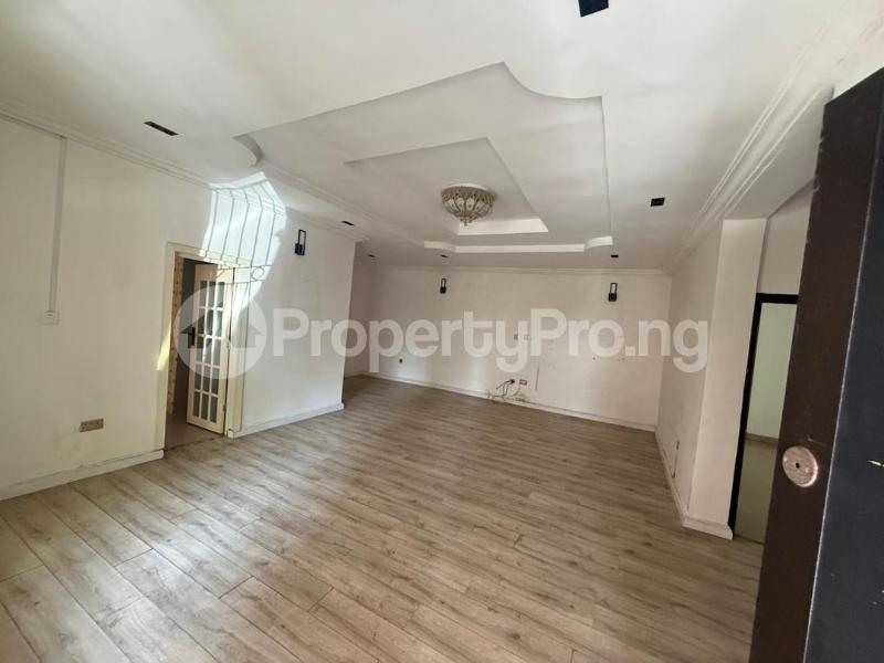 2 bedroom House for rent Ikate Lekki Lagos