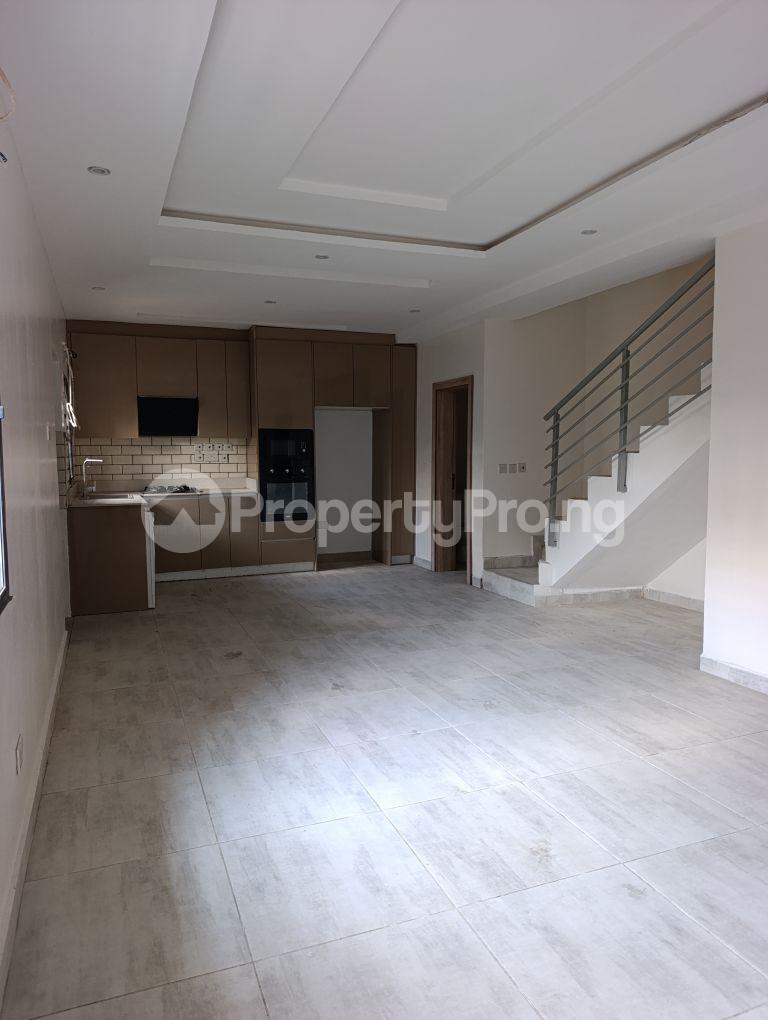 2 bedroom House for rent Ikate Lekki Lagos