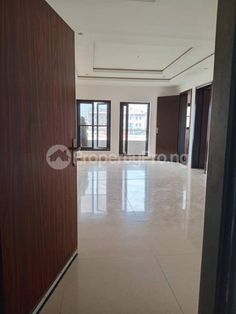 3 bedroom Flat / Apartment for rent Lekki Phase 1 Lekki Lagos