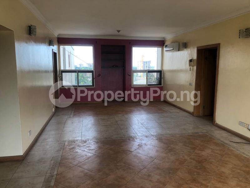 3 bedroom Flat / Apartment for rent Ikoyi Lagos