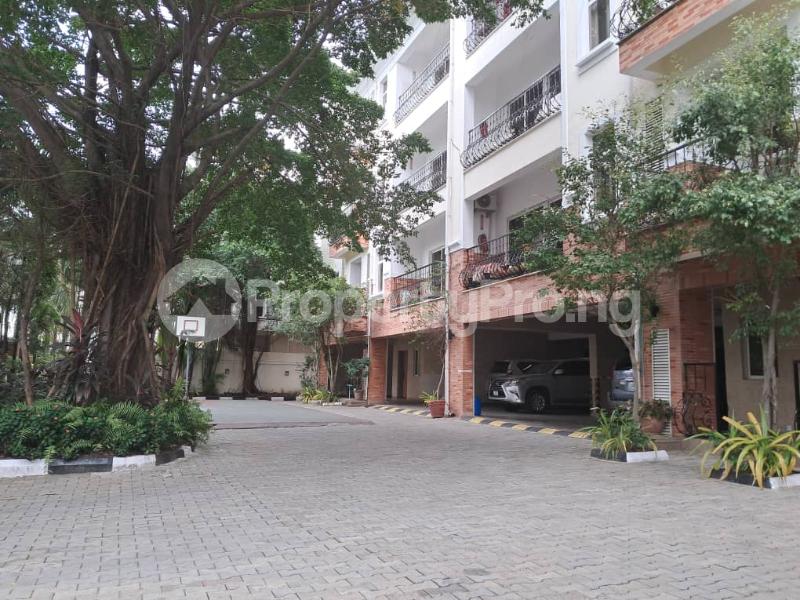 3 bedroom Flat / Apartment for rent Parkview Estate,ikoyi Lagos State. Parkview Estate Ikoyi Lagos