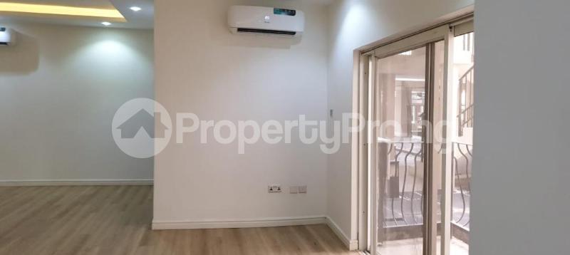 3 bedroom Flat / Apartment for rent Lekki Phase 1, Lagos State. Lekki Phase 1 Lekki Lagos