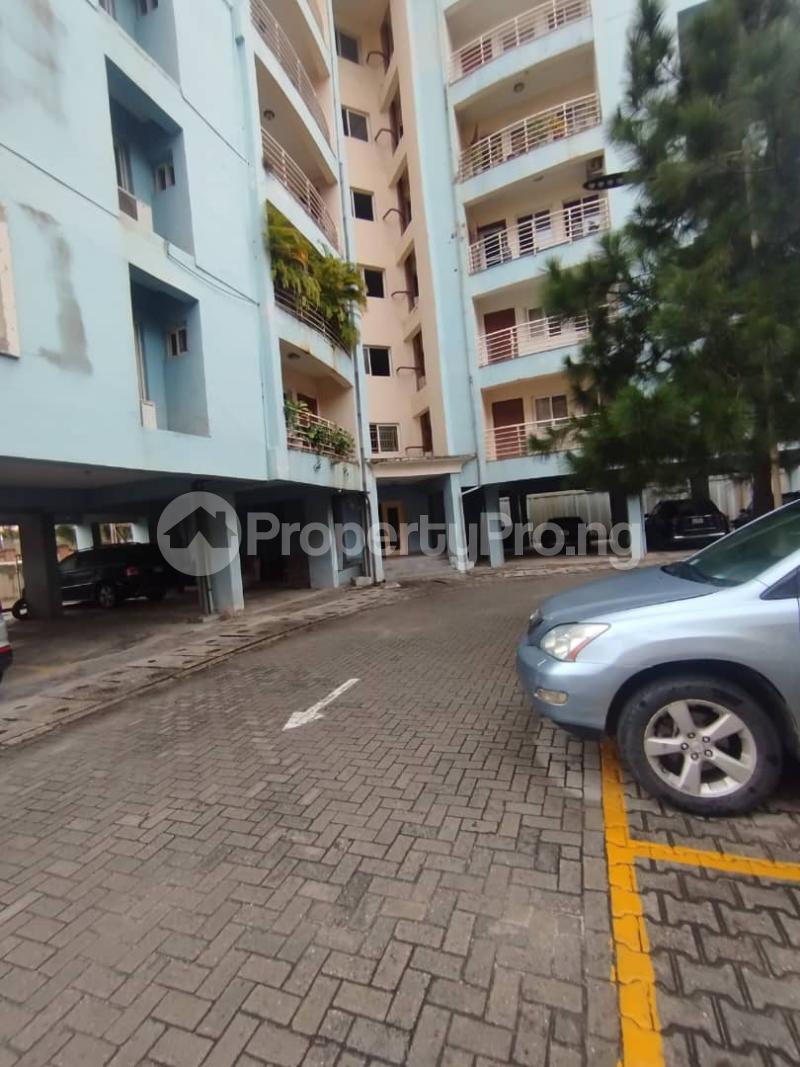 3 bedroom Flat / Apartment for rent Safecourt Estate,ikate Lekki , Lagos State. Ikate Lekki Lagos