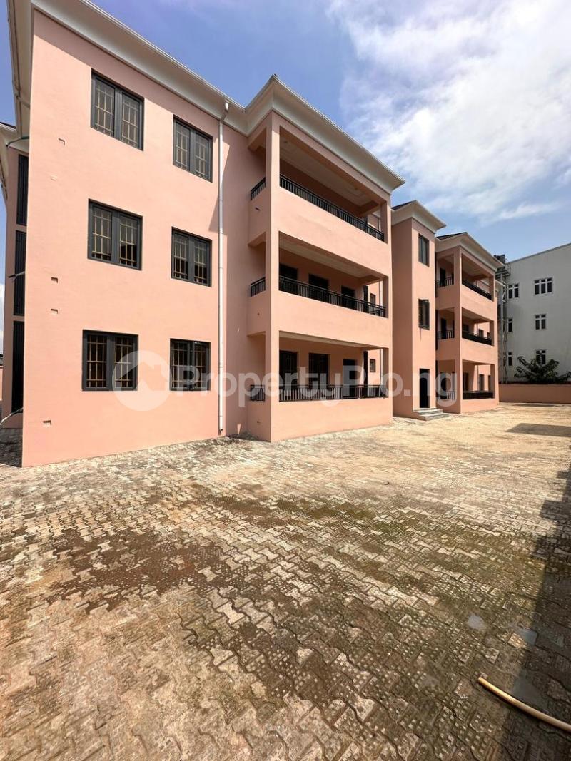3 bedroom Flat / Apartment for rent Gilmore District Jahi Abuja