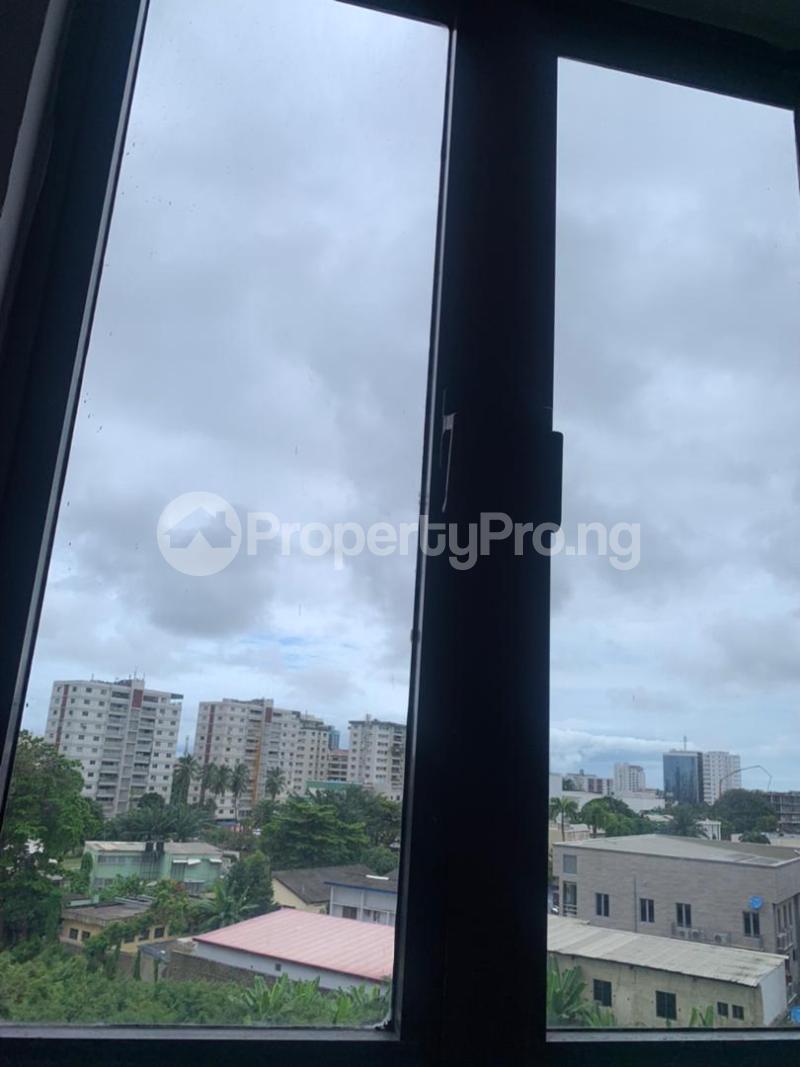 3 bedroom Flat / Apartment for rent Off Adeola Odeku Street, Victoria Island, Lagos State. Adeola Odeku Victoria Island Lagos