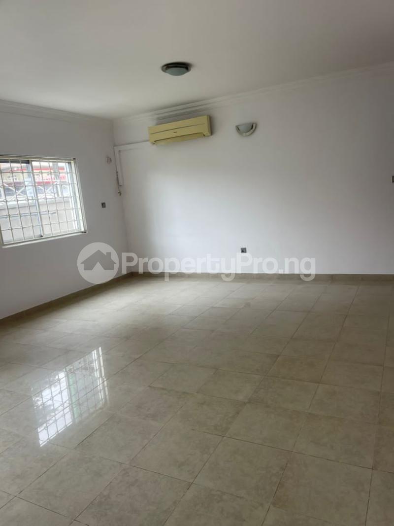 3 bedroom Flat / Apartment for rent Off Bourdillon Road, Bourdillon Ikoyi Lagos