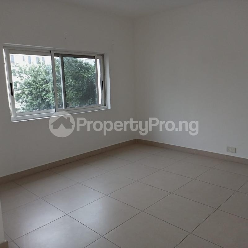 3 bedroom Flat / Apartment for rent Off Bourdillon Road, Ikoyi Lagos State. Bourdillon Ikoyi Lagos