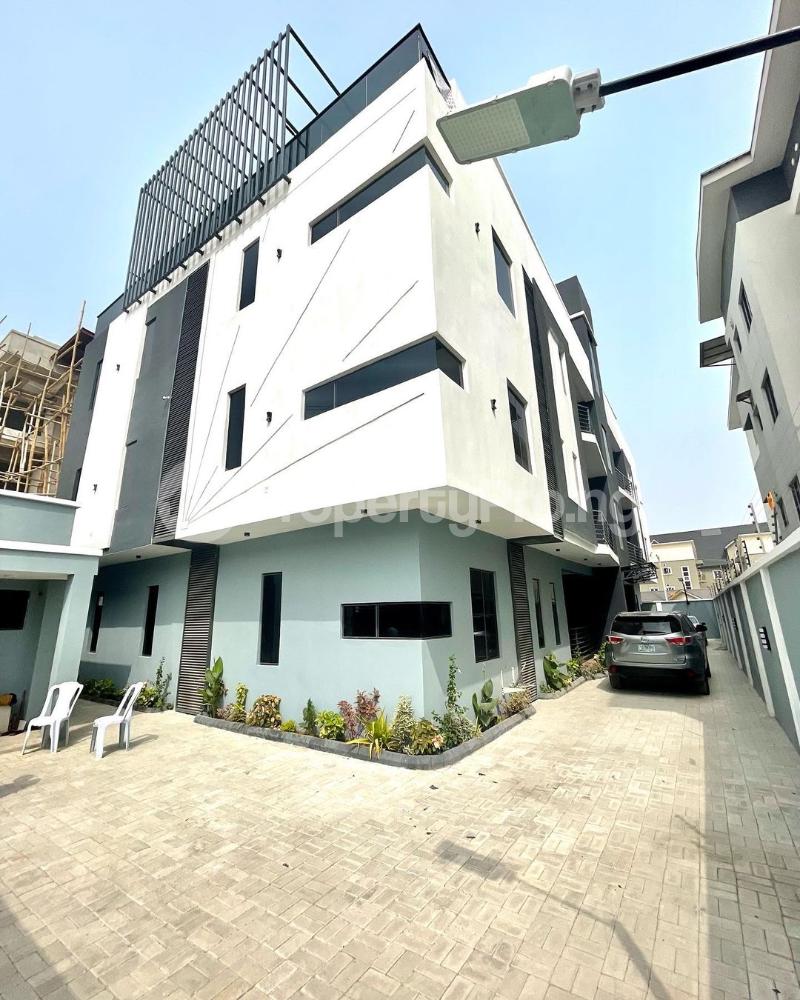 3 bedroom Flat / Apartment for rent Osapa london Lekki Lagos