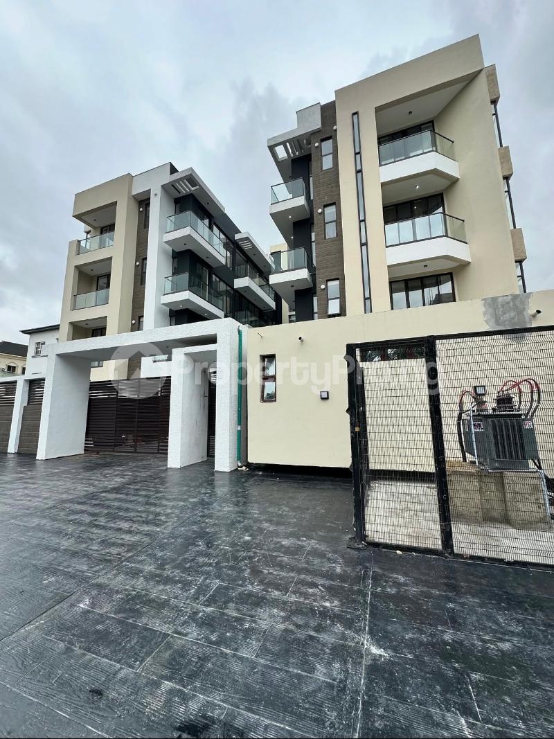 3 bedroom Flat / Apartment for rent Lekki Phase 1 Lekki Lagos