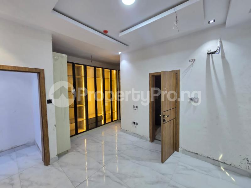 3 bedroom Flat / Apartment for rent Off Freedom Way, Lekki Phase 1 Lagos State. Lekki Phase 1 Lekki Lagos