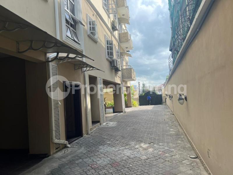 3 bedroom Flat / Apartment for rent  Parkview Estate Ikoyi Lagos