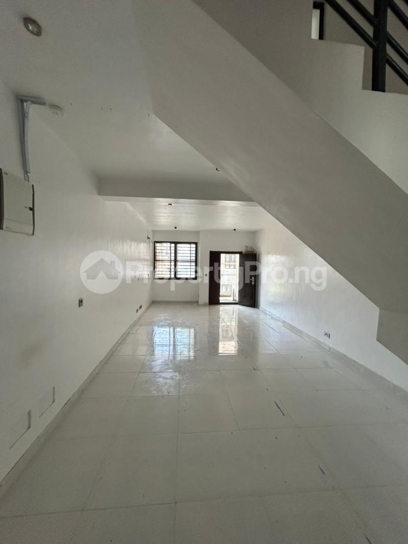 3 bedroom House for rent Richmond Pearl Estate, Lekki Phase 1, Lagos State. Lekki Phase 1 Lekki Lagos