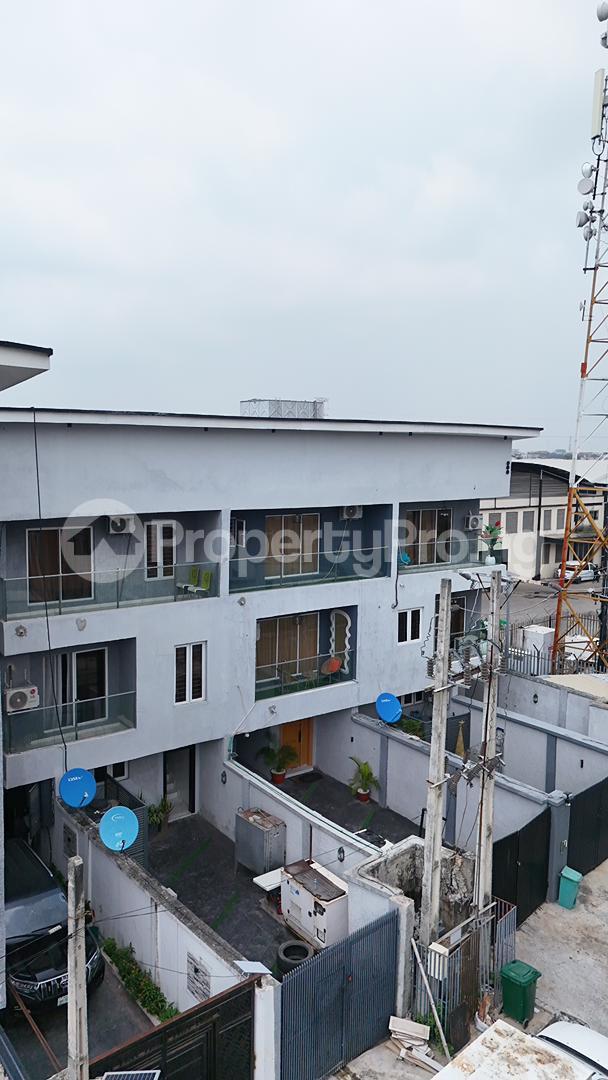 3 bedroom House for sale Ikate Elegushi Lekki Lagos - 0