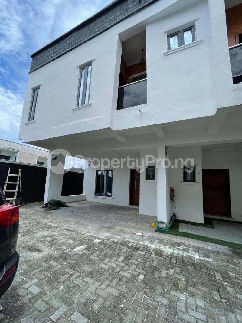 3 bedroom House for rent Ikota Gra Lekki Lagos State. Ikota Lekki Lagos
