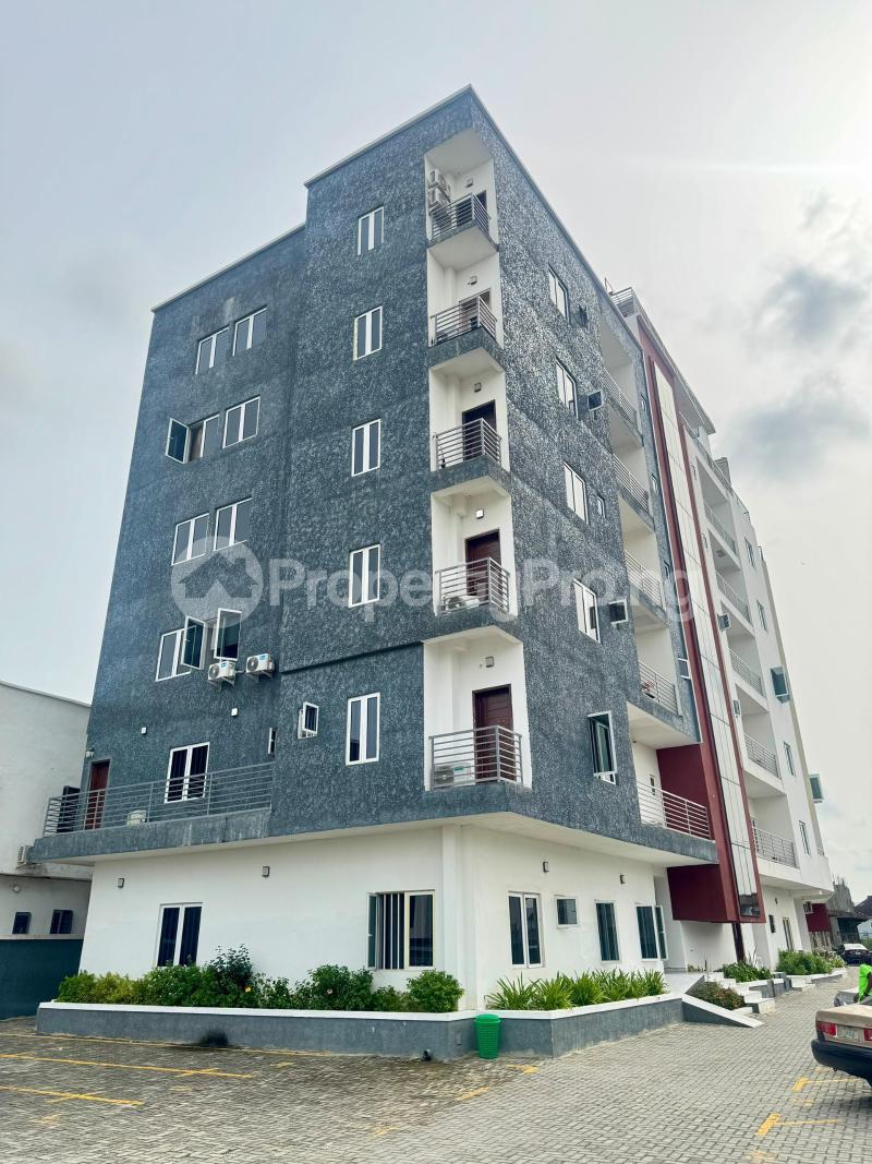 4 bedroom House for sale Peacock Beach Road Osapa london Lekki Lagos