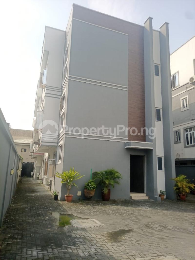 4 bedroom Flat / Apartment for rent Oniru Estate, Victoria Island Lagos State. ONIRU Victoria Island Lagos