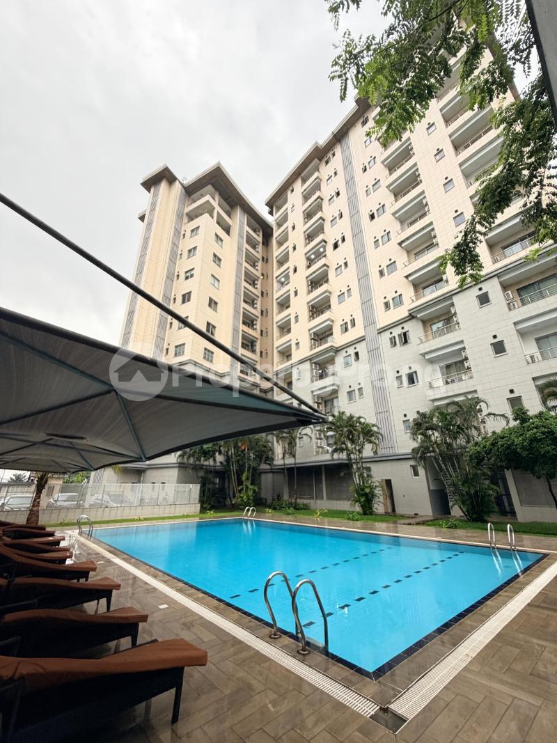 4 bedroom Flat / Apartment for sale Akin Adesola Victoria Island Lagos