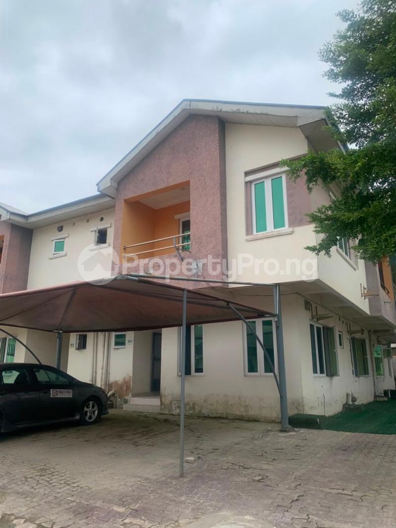 4 bedroom House for rent Lekki Garden Premier 1, Chisco Bustop Ikate Lekki Lagos State. Ikate Lekki Lagos