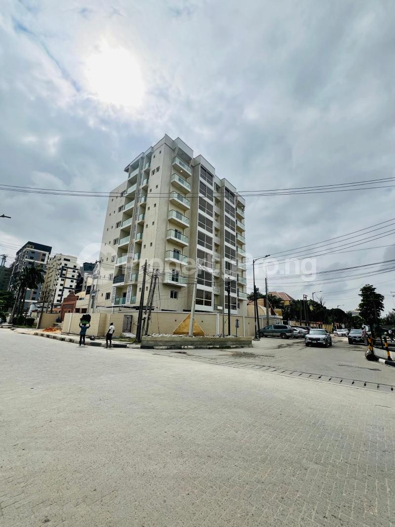 4 bedroom House for sale Sinari Daranijo Street Victoria Island Lagos State. Victoria Island Extension Victoria Island Lagos