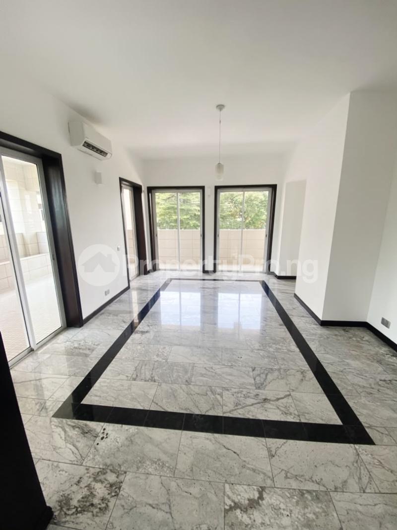 4 bedroom House for rent Victoria Island Lagos
