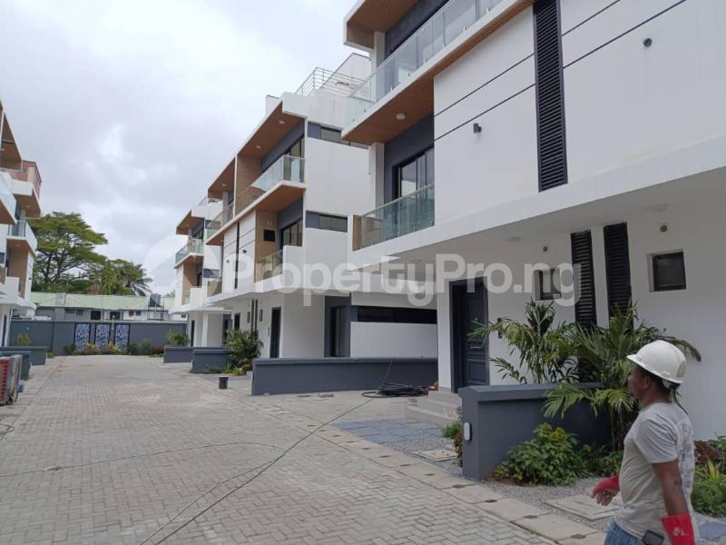 4 bedroom House for rent Off Luggard Road, Old Ikoyi Ikoyi Lagos