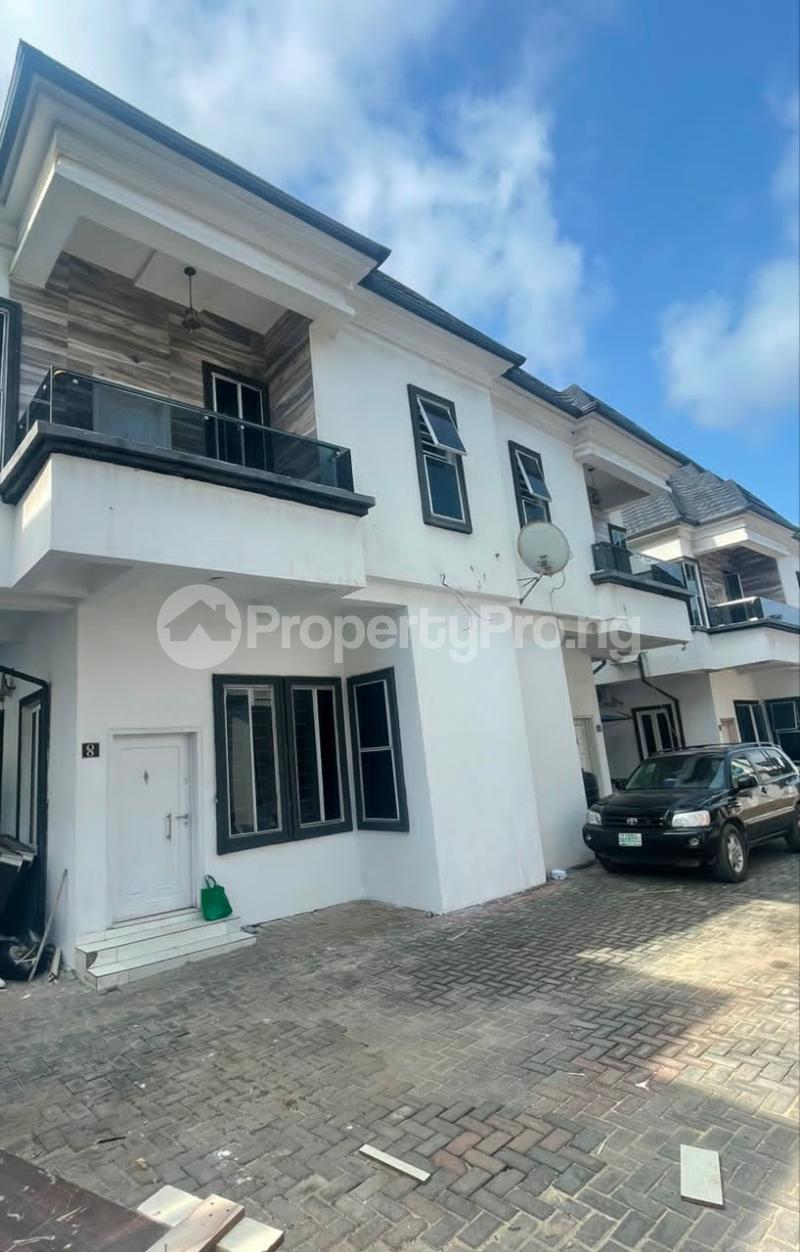 4 bedroom House for rent Orchid Hotel Road, Lekki Lagos State. Orchid Lekki Lagos