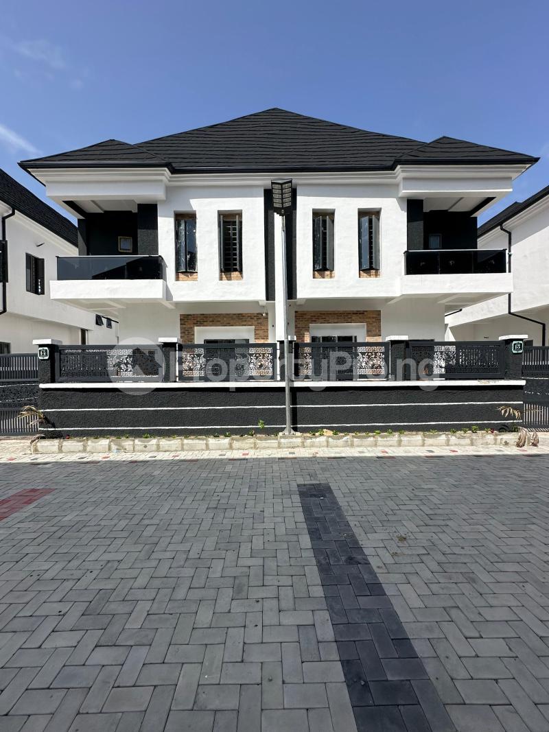 4 bedroom House for sale Orchid Road, orchid Lekki Lagos