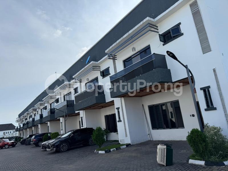 4 bedroom House for rent Osapa london Lekki Lagos