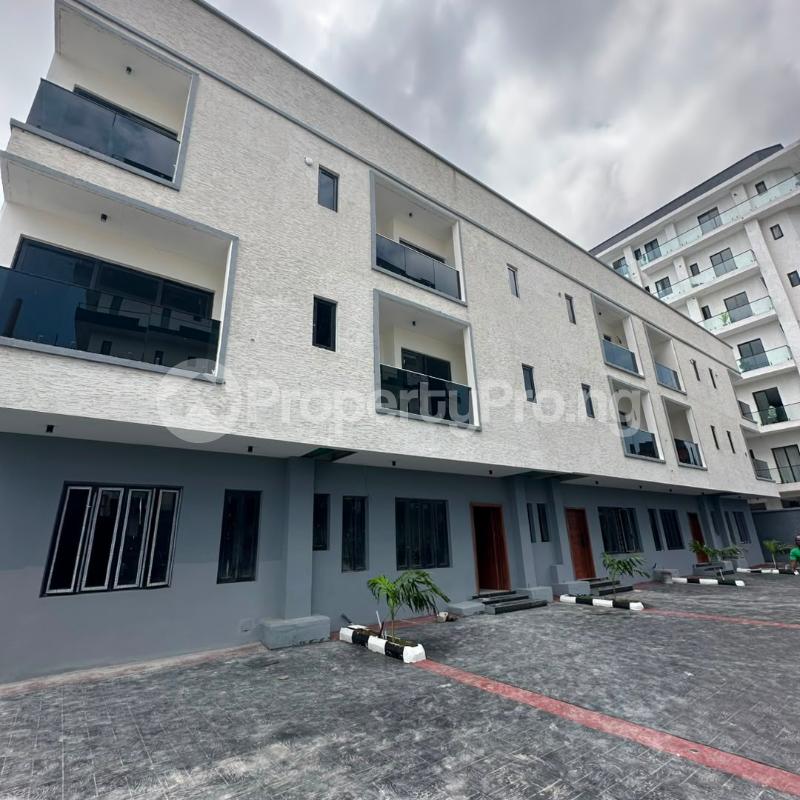4 bedroom House for sale Freedom Way Lekki Lagos